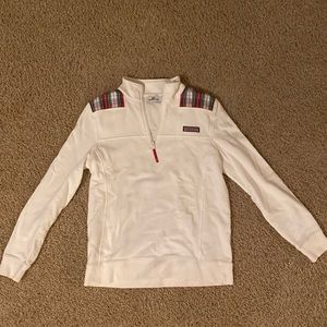 Vineyard vines holiday print pullover